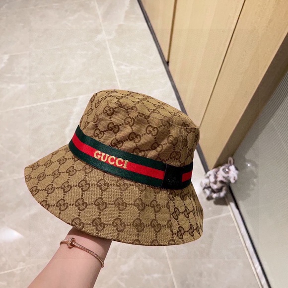 Gucci Brown Bucket Hat with Red and Green Accents - Picture 1 of 8